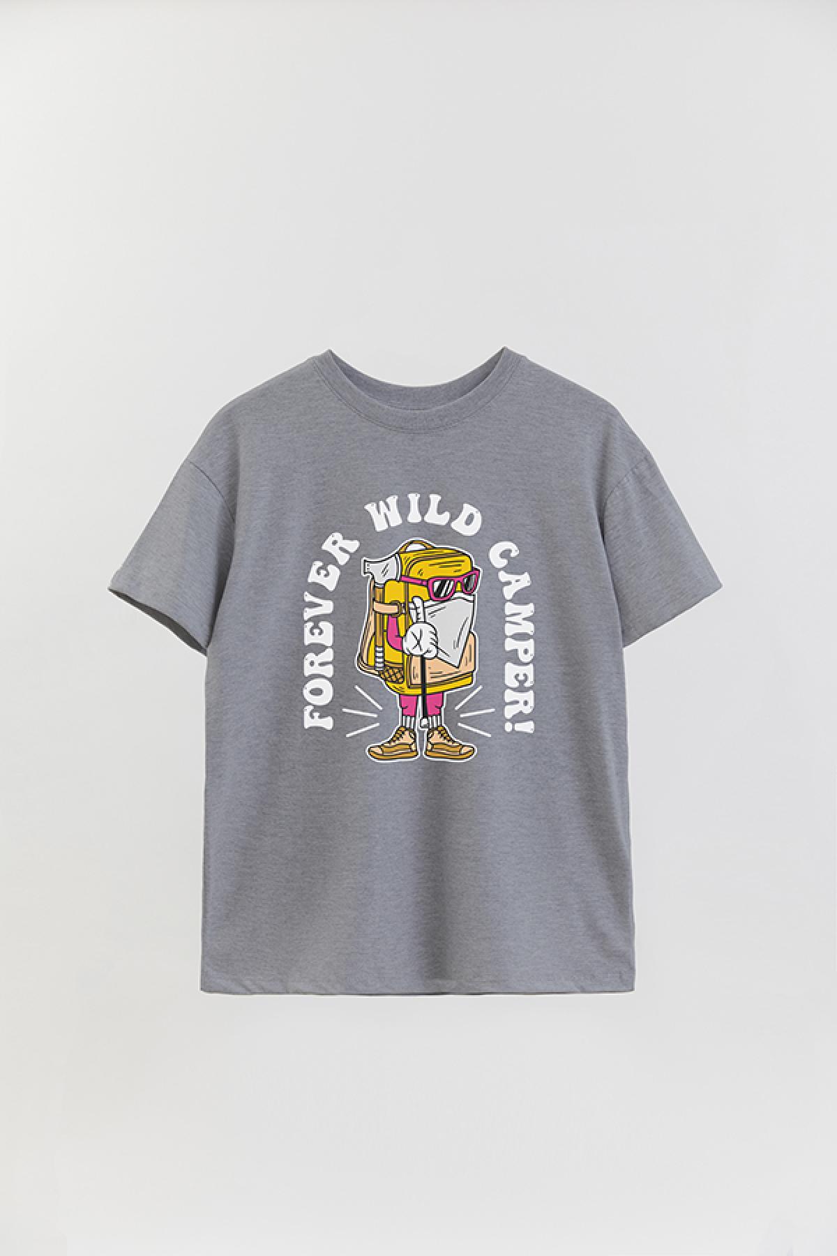 REMERA OVER ESTAMPADA ADVTOON FOREVER WILD