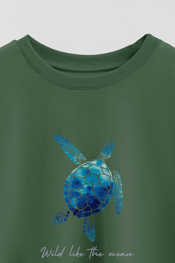 REMERA CROP ESTAMPADA COASTAL WILD LIKE THE OCEAN