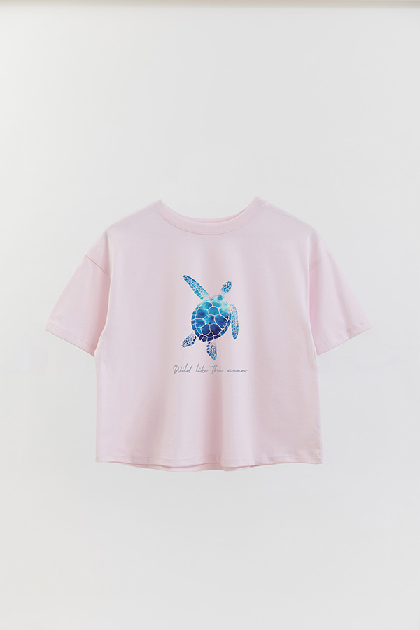 REMERA CROP ESTAMPADA COASTAL WILD LIKE THE OCEAN