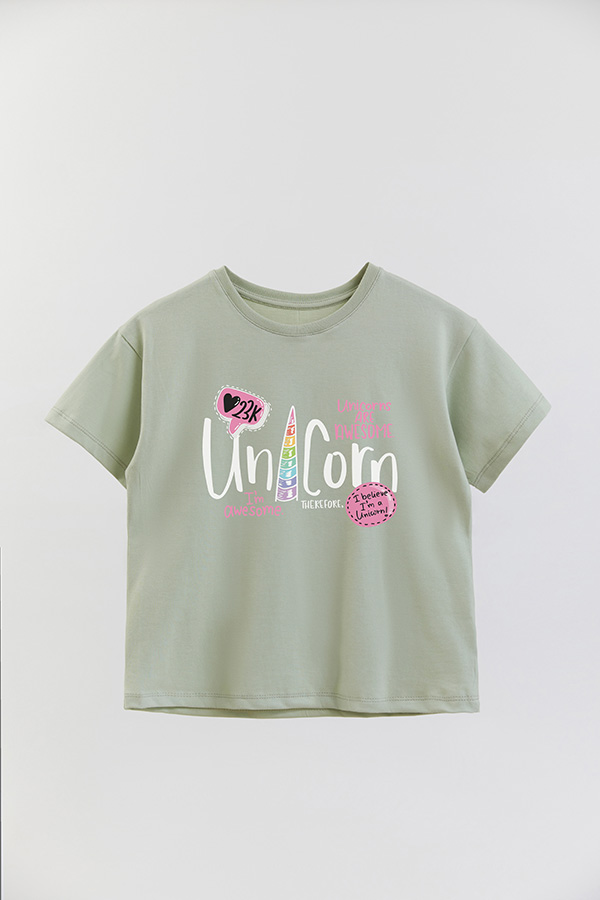REMERA GIRL OVER UNICORN