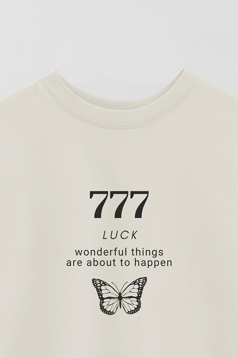 REMERA OVER ESTAMPADA MST LUCK 777 BUTTERFLY
