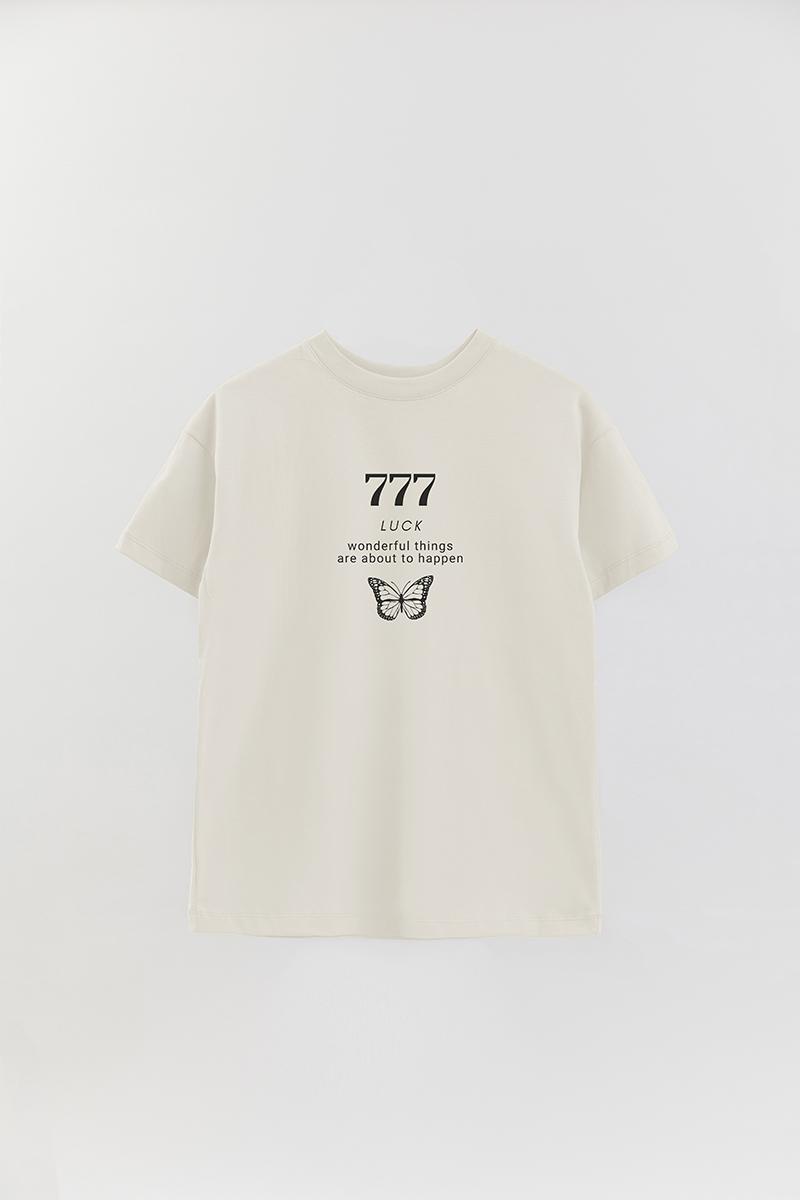REMERA OVER ESTAMPADA MST LUCK 777 BUTTERFLY
