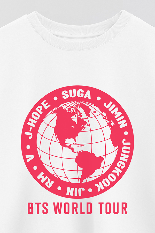 REMERA CROP ESTAMPADA BTS WT8