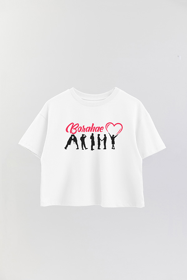 REMERA CROP ESTAMPADA BTS BORAHAE