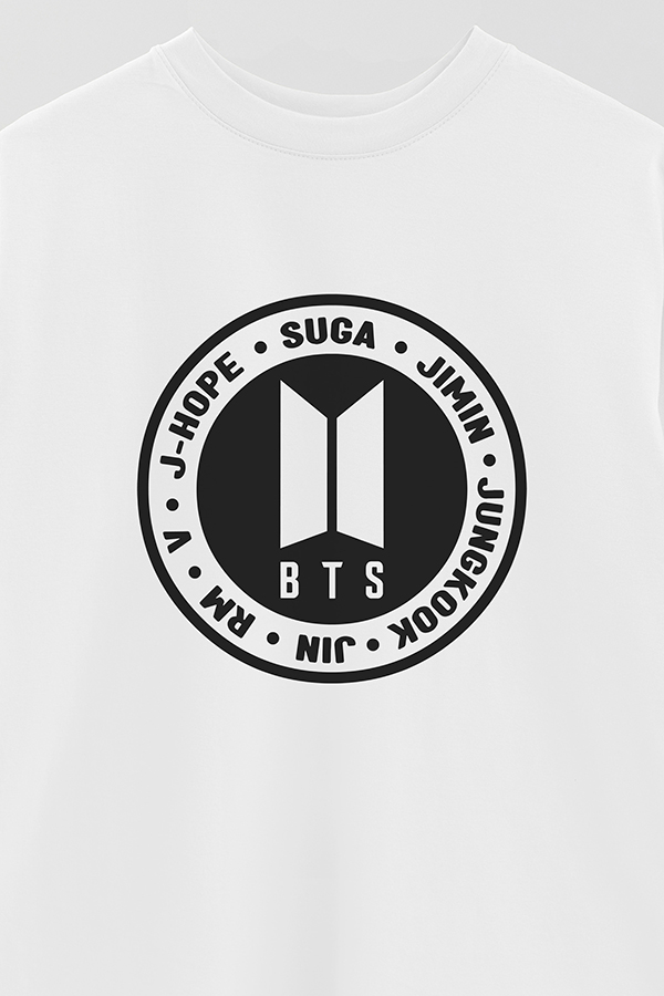 REMERA OVER ESTAMPADA BTS 18
