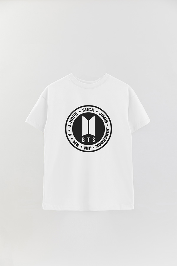 REMERA OVER ESTAMPADA BTS 18