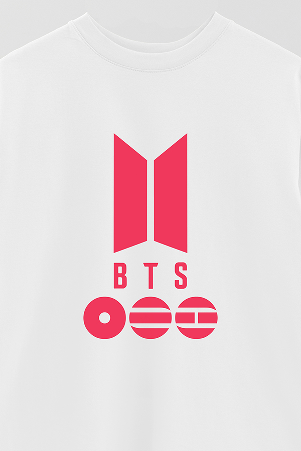REMERA OVER ESTAMPADA BTS 16
