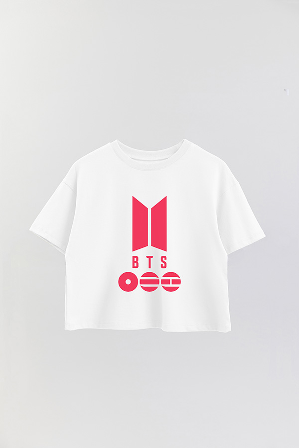 REMERA CROP ESTAMPADA BTS 16
