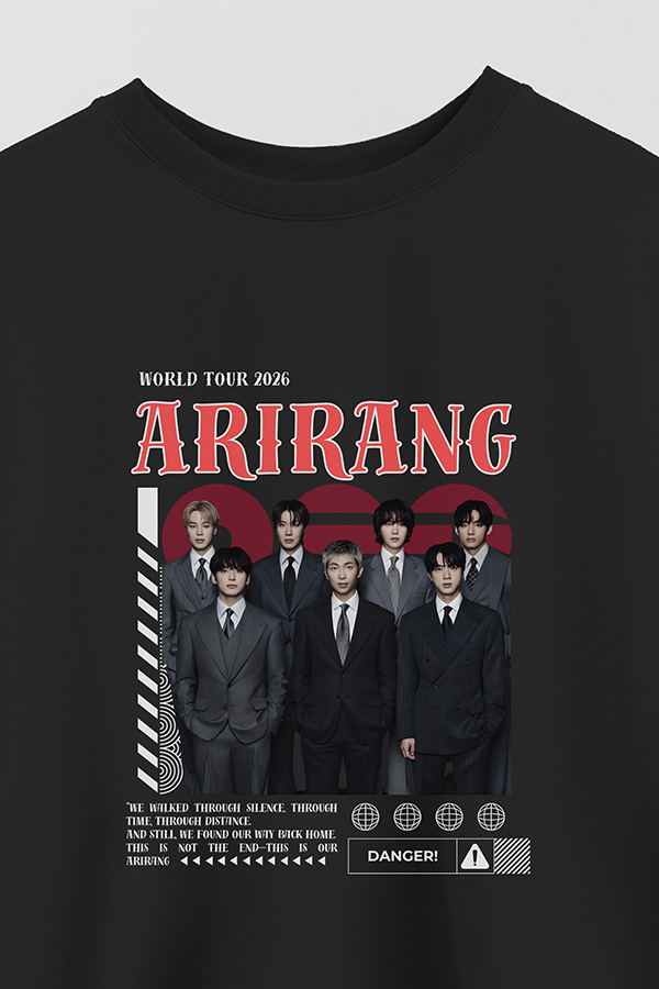 REMERA CROP ESTAMPADA BTS 8