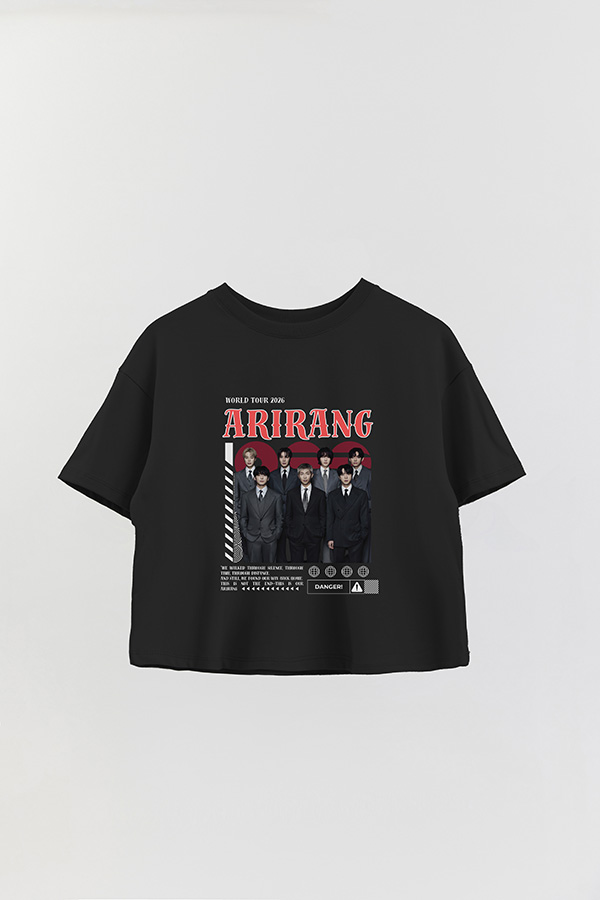 REMERA CROP ESTAMPADA BTS 8