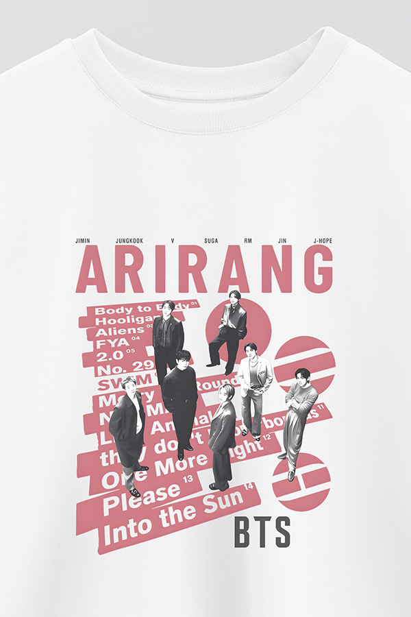 REMERA CROP ESTAMPADA BTS 4