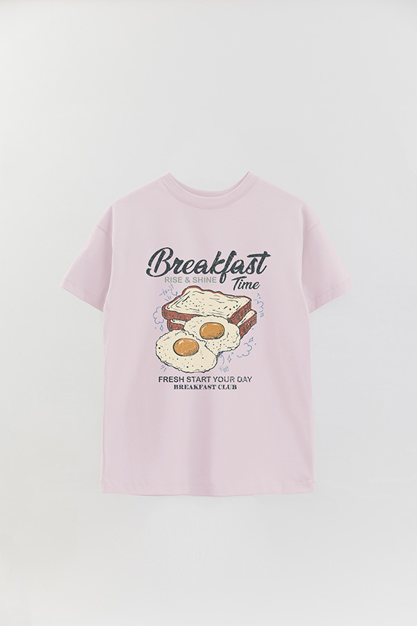 REMERA OVER ESTAMPADA BREAKFAST