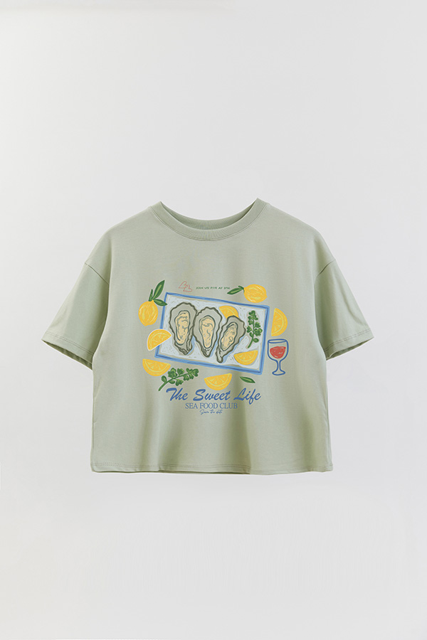 REMERA CROP ESTAMPADA THE SWEET LIFE
