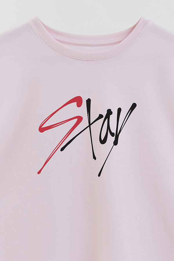 REMERA KID OVERSIZE SKZ STAY