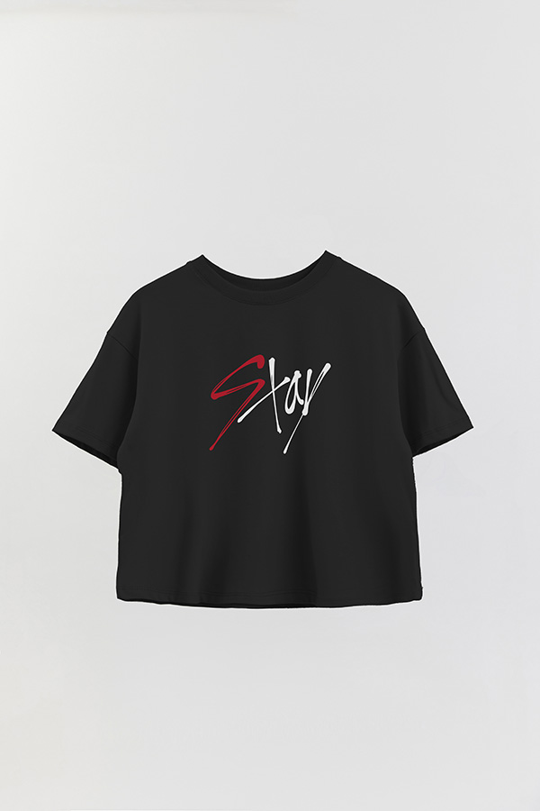 REMERA CROP ESTAMPADA SKZ STAY