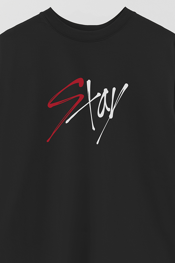 REMERA OVER ESTAMPADA SKZ STAY