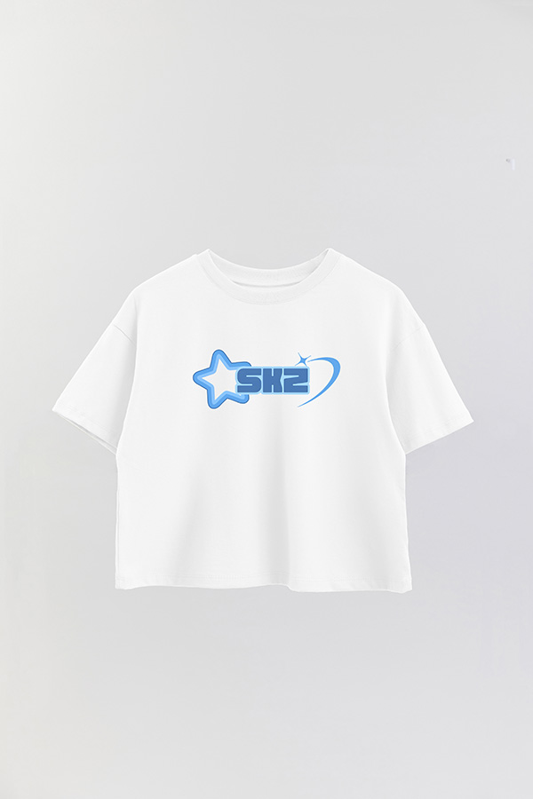 REMERA CROP ESTAMPADA SKZ AZUL