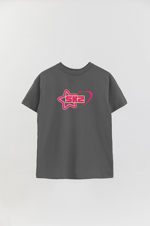 REMERA OVER ESTAMPADA SKZ ROSA