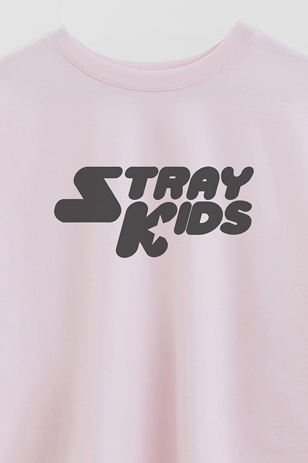 REMERA CROP ESTAMPADA SKZ 4