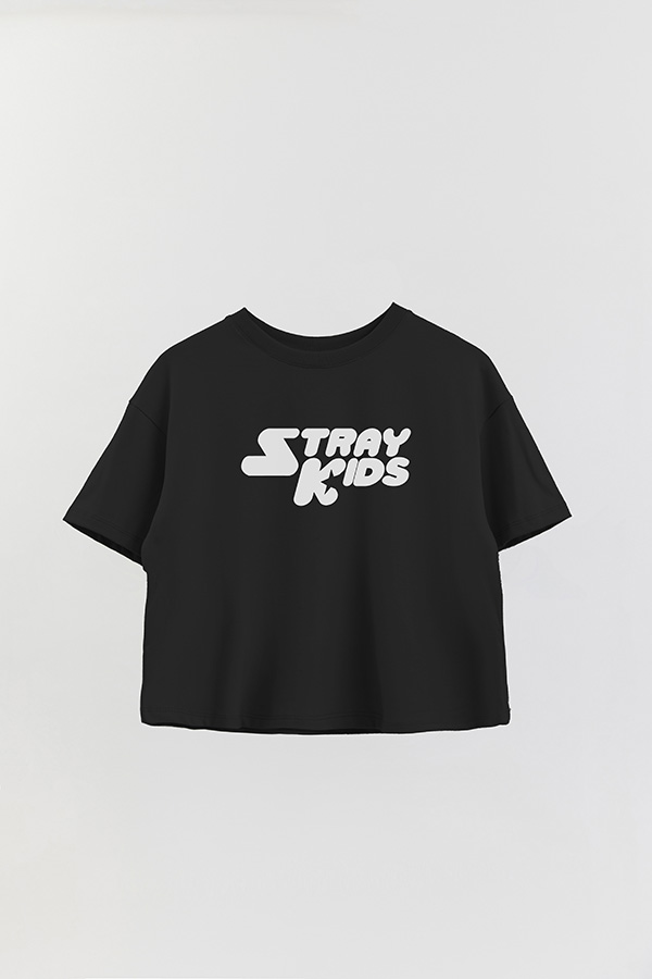 REMERA CROP ESTAMPADA SKZ 4