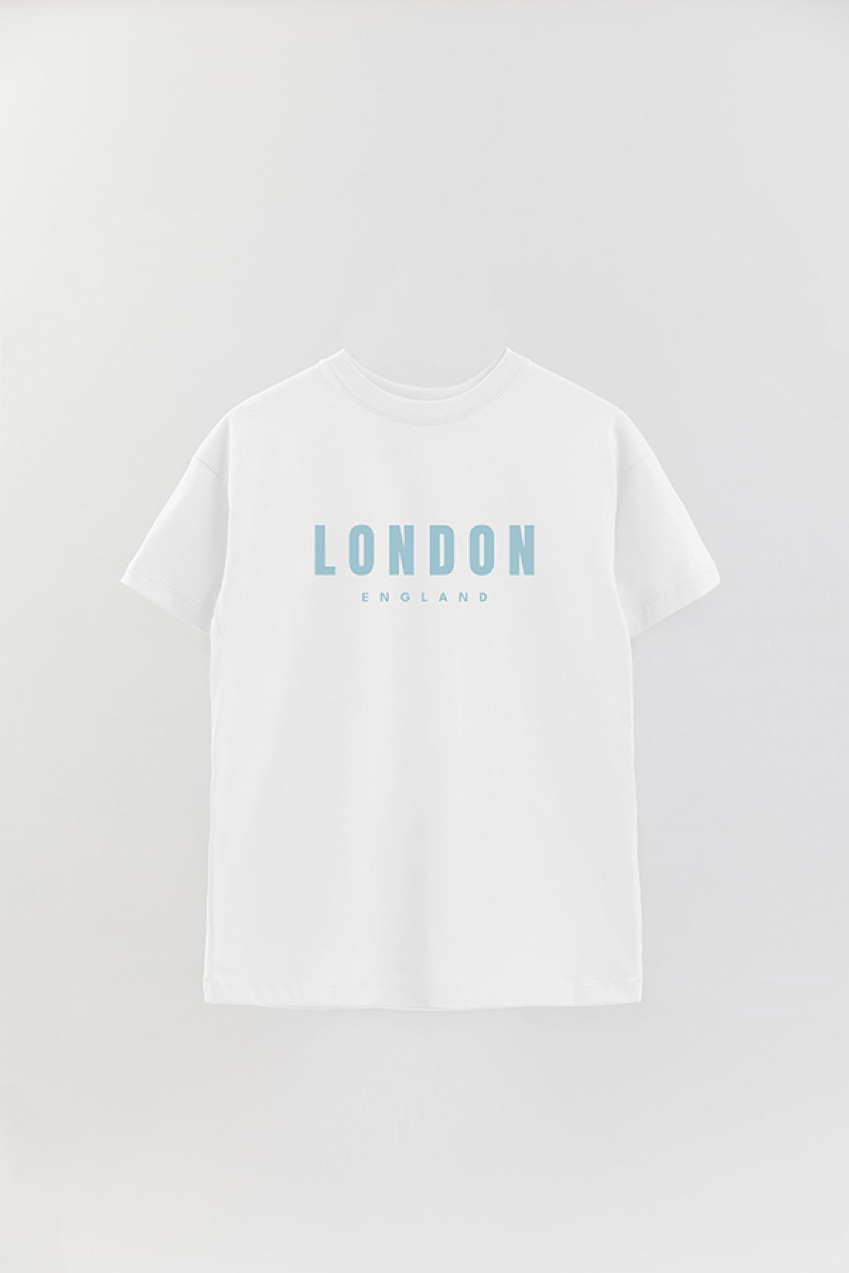 REMERA OVER ESTAMPADA WCV LONDON