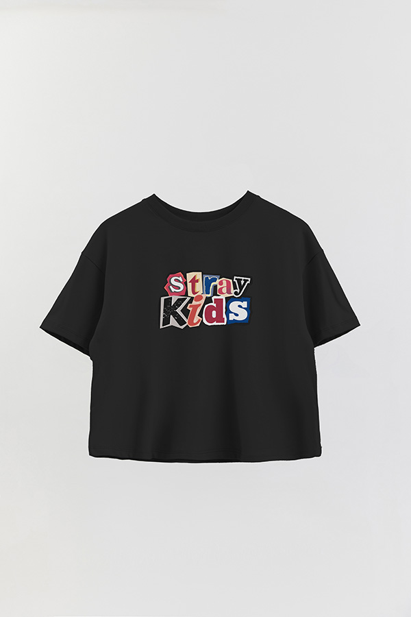 REMERA CROP ESTAMPADA SKZ 6