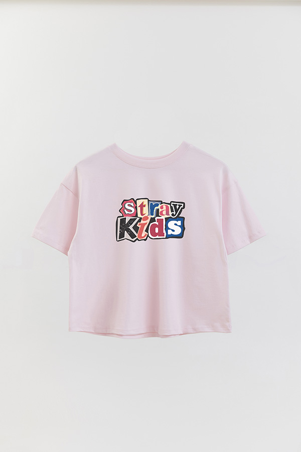 REMERA CROP ESTAMPADA SKZ 6