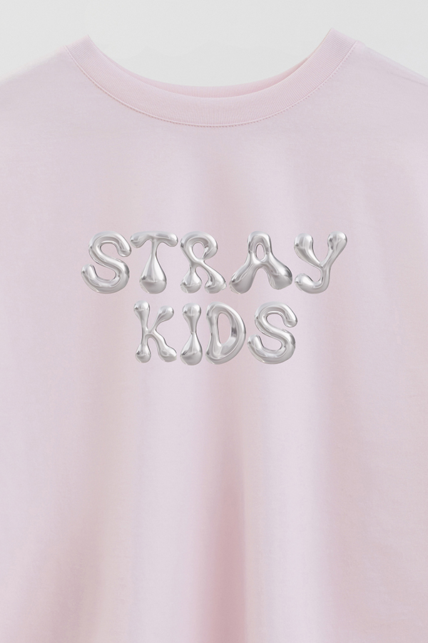 REMERA CROP ESTAMPADA SKZ 7