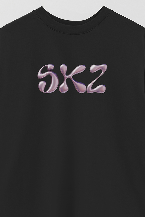 REMERA OVER ESTAMPADA SKZ 8