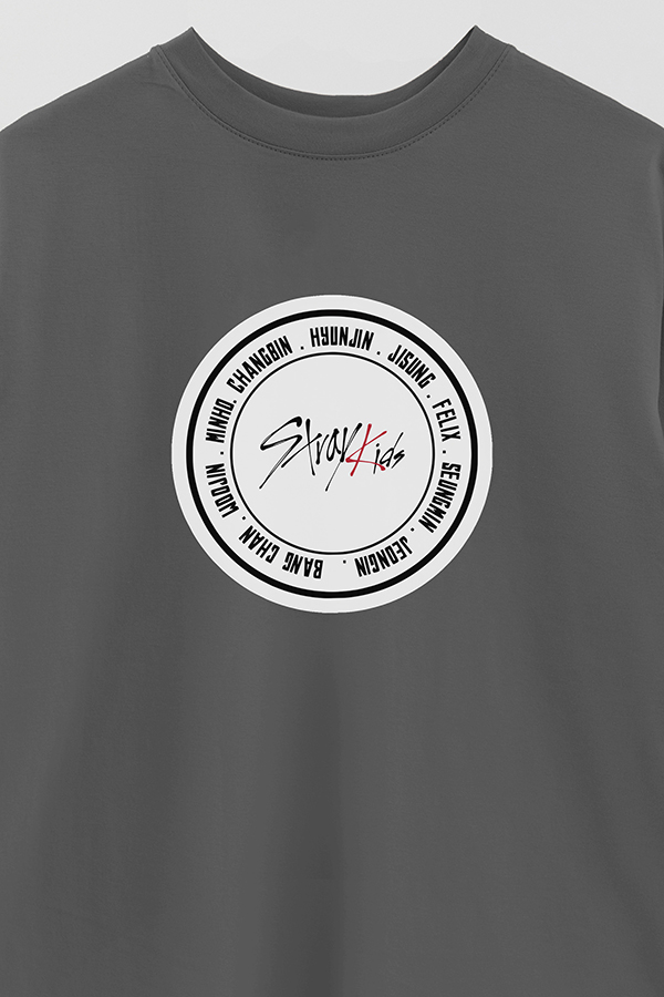 REMERA OVER ESTAMPADA SKZ 9