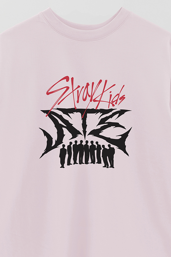 REMERA OVER ESTAMPADA SKZ 14