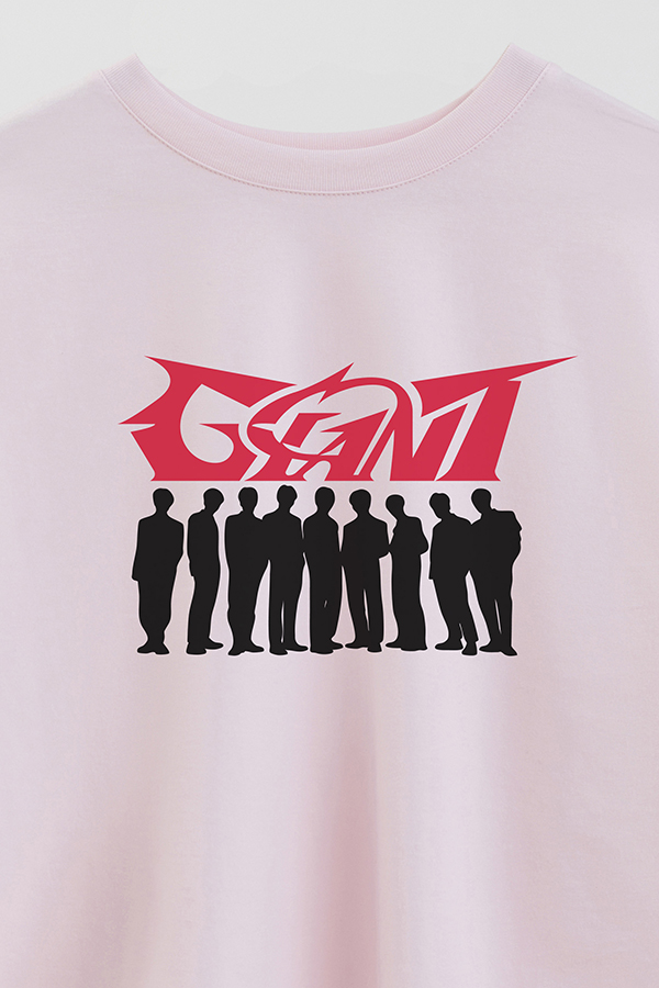 REMERA CROP ESTAMPADA SKZ GIANT