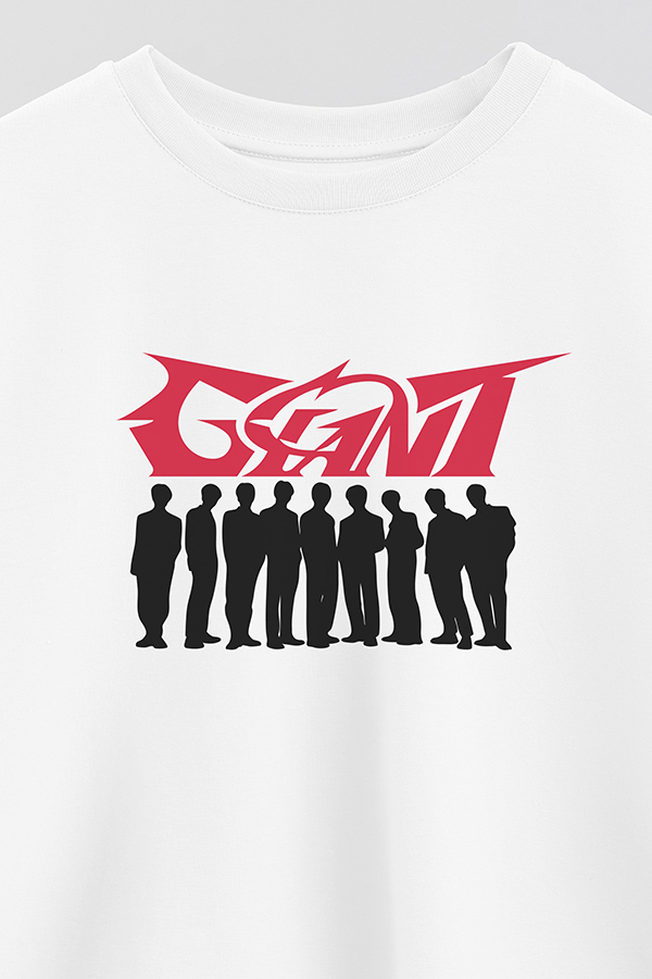 REMERA CROP ESTAMPADA SKZ GIANT