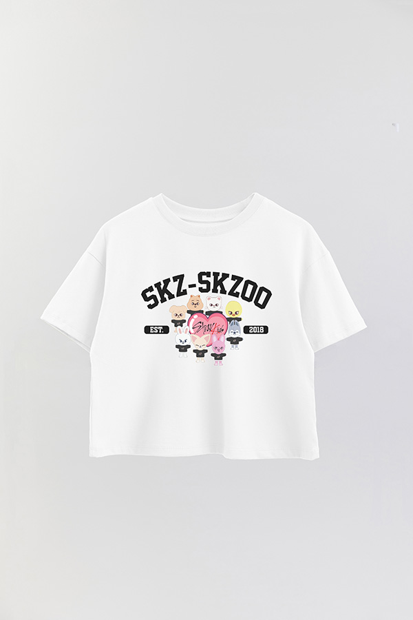 REMERA CROP ESTAMPADA SKZOO