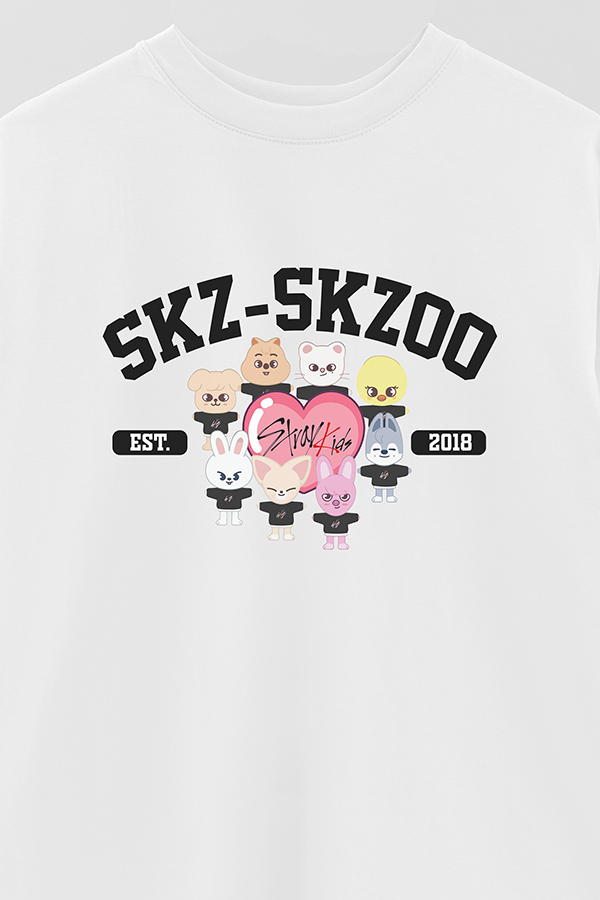 REMERA OVER ESTAMPADA SKZ00