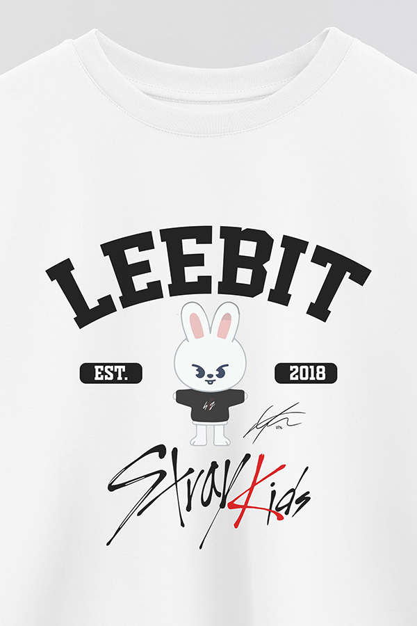 REMERA CROP ESTAMPADA SKZOO LEEBIT