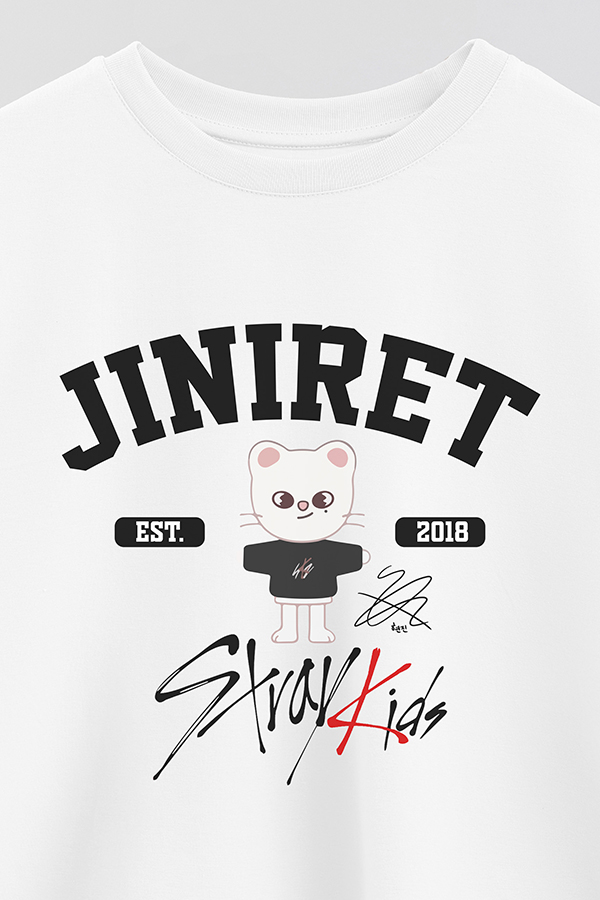 REMERA CROP ESTAMPADA SKZOO JINIRET