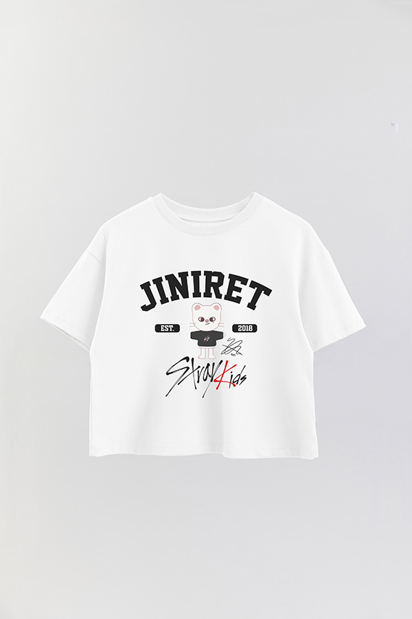 REMERA CROP ESTAMPADA SKZOO JINIRET