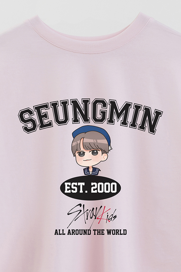 REMERA CROP ESTAMPADA SKZ VST SEUNGMIN