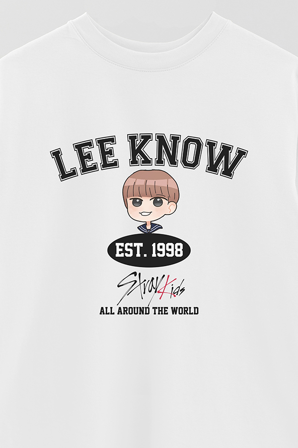 REMERA OVER ESTAMPADA SKZ VST LEE KNOW