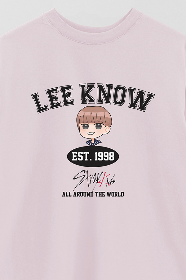 REMERA OVER ESTAMPADA SKZ VST LEE KNOW