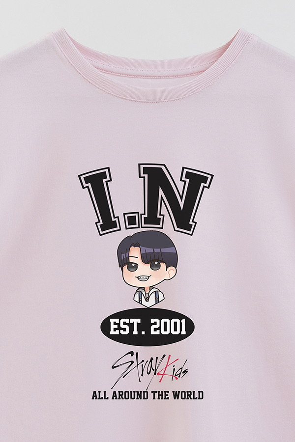 REMERA KID OVERSIZE SKZ VST I.N