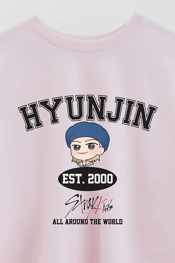 REMERA CROP ESTAMPADA SKZ VST HYUNJIN