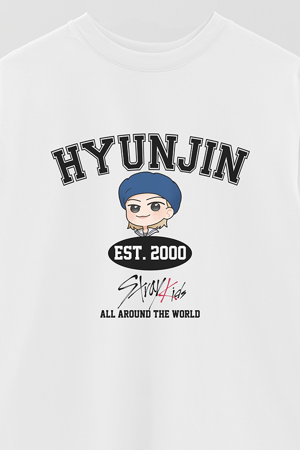 REMERA OVER ESTAMPADA SKZ VST HYUNJIN