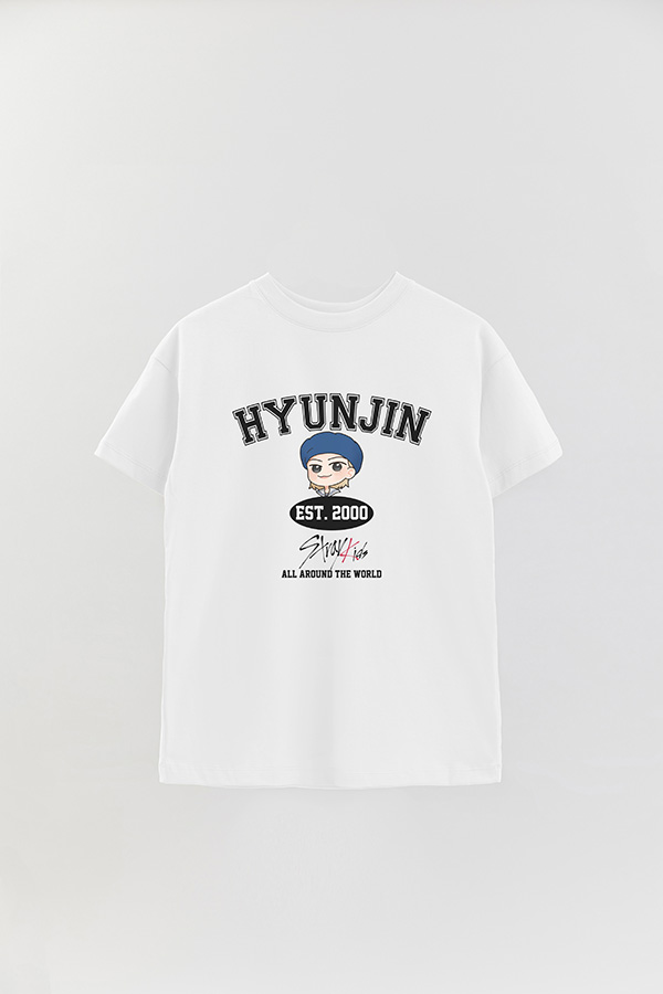 REMERA OVER ESTAMPADA SKZ VST HYUNJIN