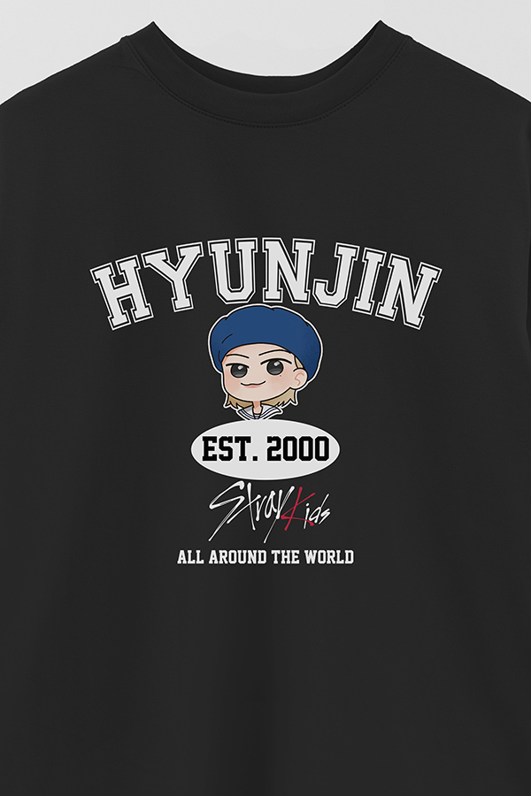REMERA OVER ESTAMPADA SKZ VST HYUNJIN