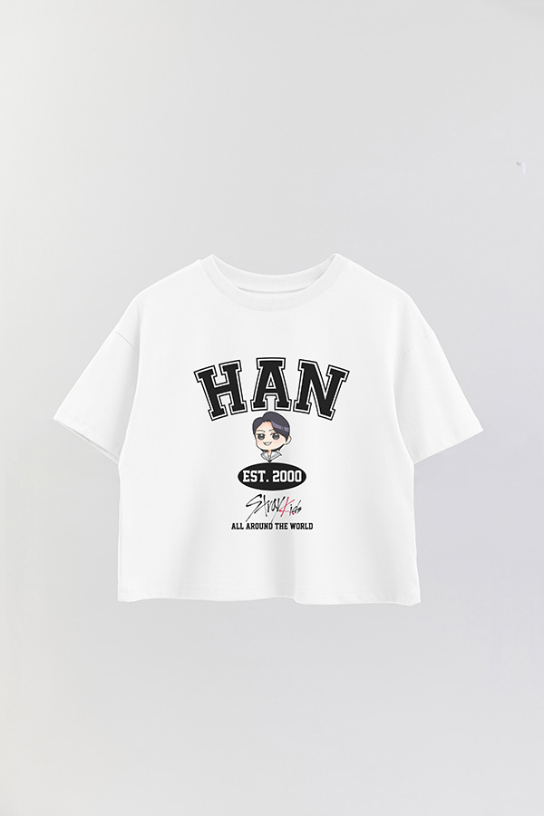REMERA CROP ESTAMPADA SKZ VST HAN
