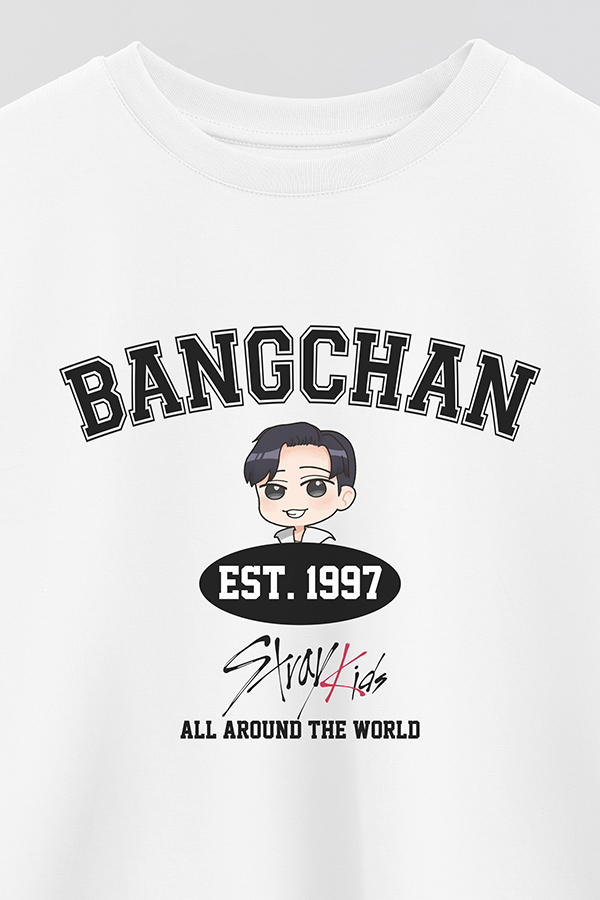 REMERA CROP ESTAMPADA SKZ VST BANGCHAN