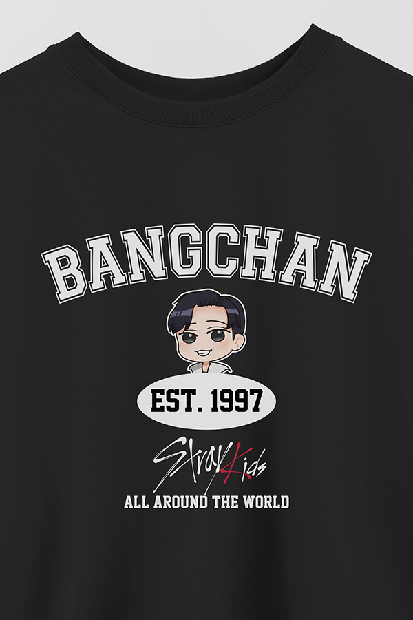 REMERA CROP ESTAMPADA SKZ VST BANGCHAN