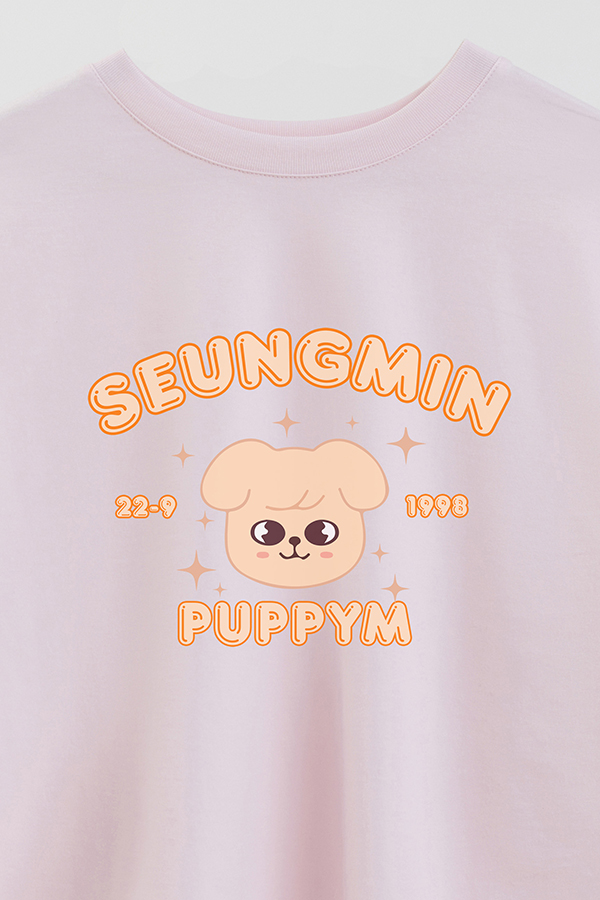 REMERA CROP ESTAMPADA SKZOO6 SEUNGMIN